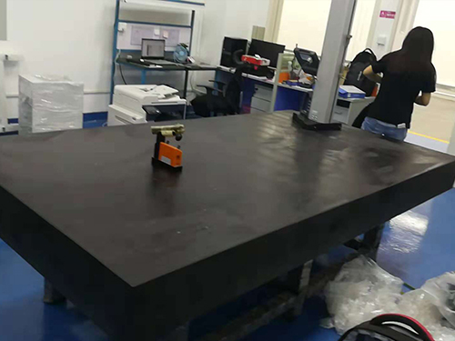 精密和超精密加工機(jī)床的現(xiàn)狀與發(fā)展